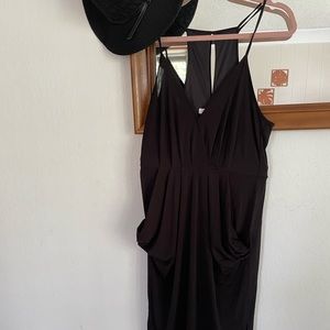 NWT Sexy BCBG Surplice Bodice Pleated Pocket Detail Cocktail Dress